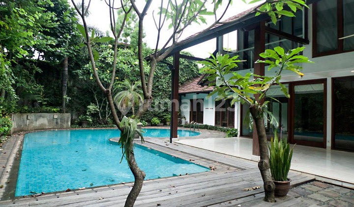 For Sale: Beautiful and Strategic 2-Story House, SHM, in Benda Dalam, Kemang, South Jakarta