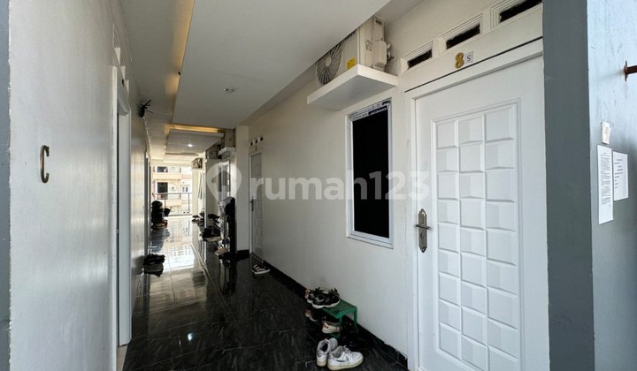 For Sale 33+1 Active Boarding House Rooms, 11% ROI, Strategic Location in Tomang, West Jakarta 2