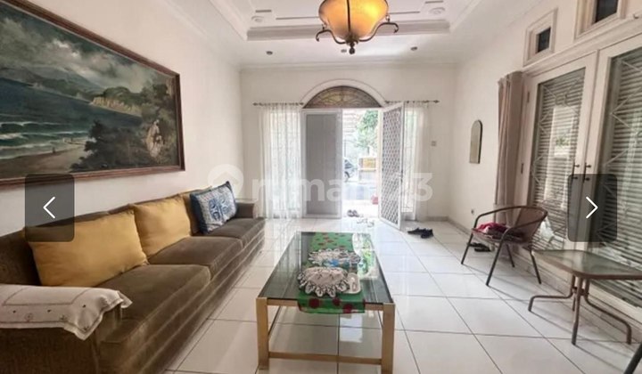 Jual Cepat Best Deal! Rumah 2 Lantai, SHM, di Lokasi Premium Menteng, Jakarta Pusat Jual Cepat Best Deal! Rumah 2 Lantai, SHM, di Lokasi Premium Menteng, Jakarta Pusat