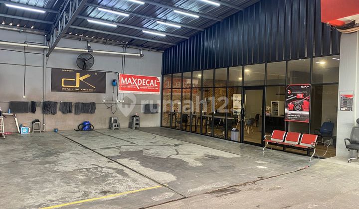 Sewa Ruang Usaha Ex Car Wash 1,040m2, Kemanggisan, Palmerah, Jakarta Barat 1