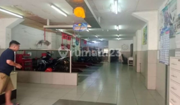 Jual dan Sewa Best Deal di Bawah NJOP Ruko Strategis 2 Lantai, di Roxy, Jakarta Pusat Jual dan Sewa Best Deal di Bawah NJOP Ruko Strategis 2 Lantai, di Roxy, Jakarta Pusat