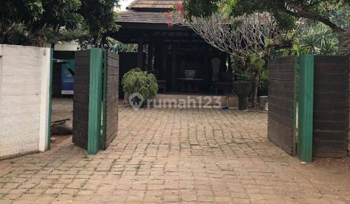 Jual Cepat Rumah Villa dengan Pendopo dan Taman yang luas dan asri, Sawah Baru, Ciputat, Tangerang 2