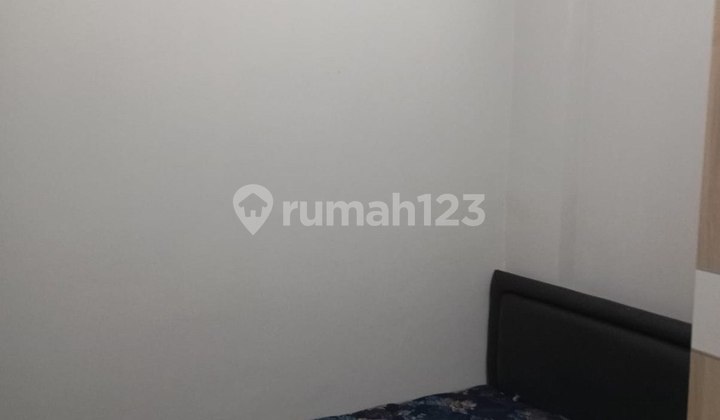 Quick Sale: Active Boarding House, 13+1 Rooms, in Taman Palem Lestari Complex, Cengkareng, West Jakarta 2