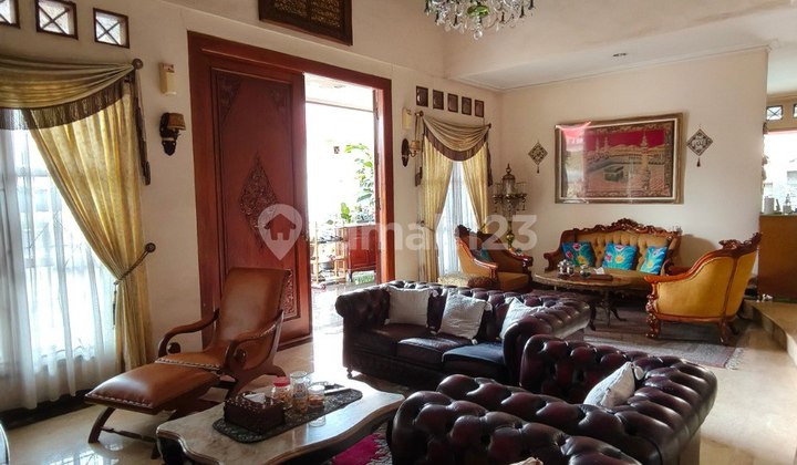 Jual Cepat Rumah Nuansa Kebon, Luas, Nyaman dan Asri di Area Kavling Hankam, Joglo, Jakarta Barat