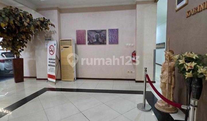 For Sale Gedung Kantor Rapi dan Siap Huni, 5 Lantai, HGB, di Palmerah Selatan, Jakarta Barat