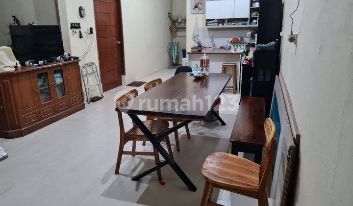 Jual Rumah 1.5 Lantai, SHM, Bentuk Tanah Ngantong, SHM, di Kramat Kwitang, Senen, Jakarta Pusat