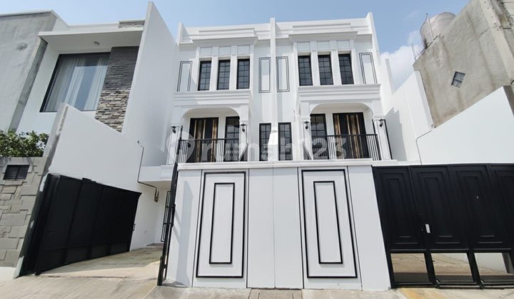 Dijual Rumah Baru Siap Huni 3 Lantai, SHM, di Area Rawa Belong, Kemanggisan, Jakarta Barat