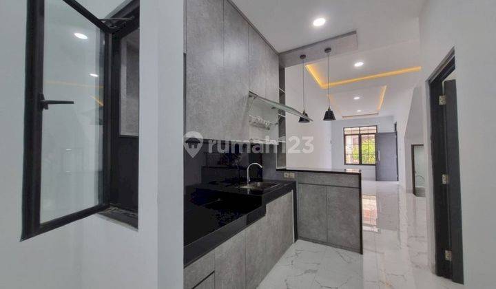 Jual Rumah Baru 3 Lt, Shm, Perum. Taman Ratu, Jakarta Barat 1