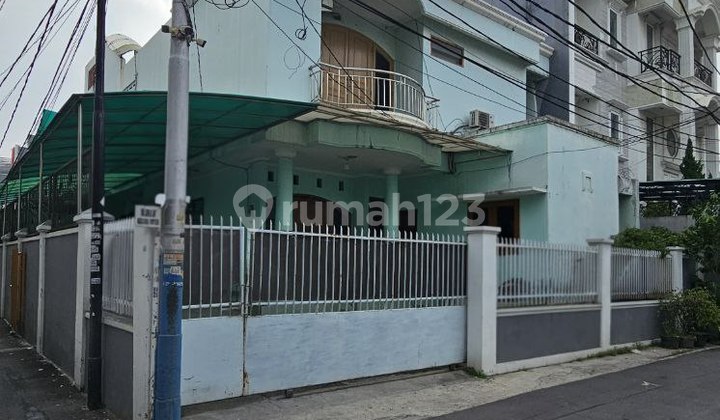 Jual Cepat Rumah Strategis 2 Lantai, SHM, di area Grogol, Jakarta Barat Jual Cepat Rumah Strategis 2 Lantai, SHM, di area Grogol, Jakarta Barat