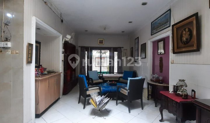 Jual Rumah Kost 1.5 Lantai, 13 Kamar Tidur, SHM, di Area Tanjung Duren, Grogol Petamburan, Jakarta Barat