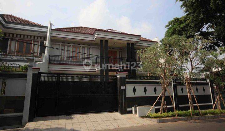 Jual Segera Rumah Mewah Strategis 2 Lantai, SHM, Kelapa Dua, Kebon Jeruk, Jakarta Barat 1