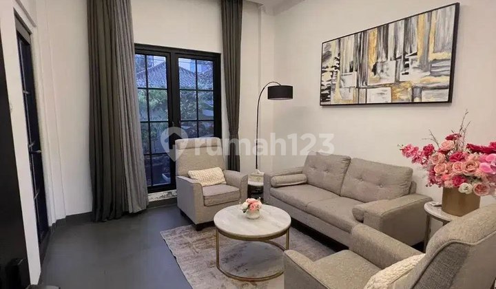 Jual Cepat Rumah Cantik dan Strategis 2 Lantai, di area Fatmawati, Jakarta Selatan Jual Cepat Rumah Cantik dan Strategis 2 Lantai, di area Fatmawati, Jakarta Selatan