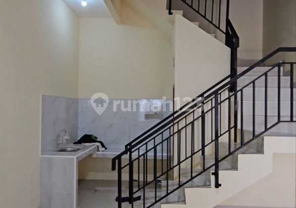 Jual Cepat Rumah Brand New Siap Huni 3 Lantai, SHM, di Komplek Tanjung Duren, Grogol Petamburan, Jakarta Barat Jual Cepat Rumah Brand New Siap Huni 3 Lantai, SHM, di Komplek Tanjung Duren, Grogol Petamburan, Jakarta Barat