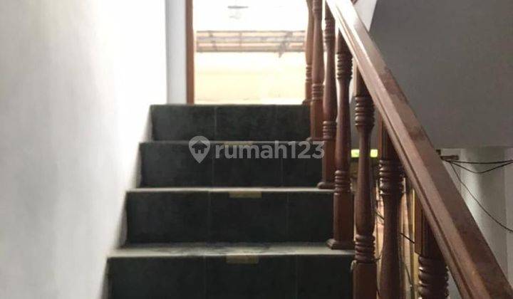 Dijual Rumah 4 BR Semi Furnished, Kelapa Gading, Jakarta Utara 2