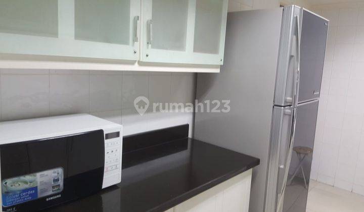 Disewakan Apartemen 3 BR Condominium Taman Anggrek, Jakarta Barat 2