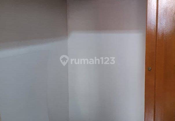 Dijual 2 BR Semi Furnish Kondominium Marina, Pluit, Jakarta Utara 1