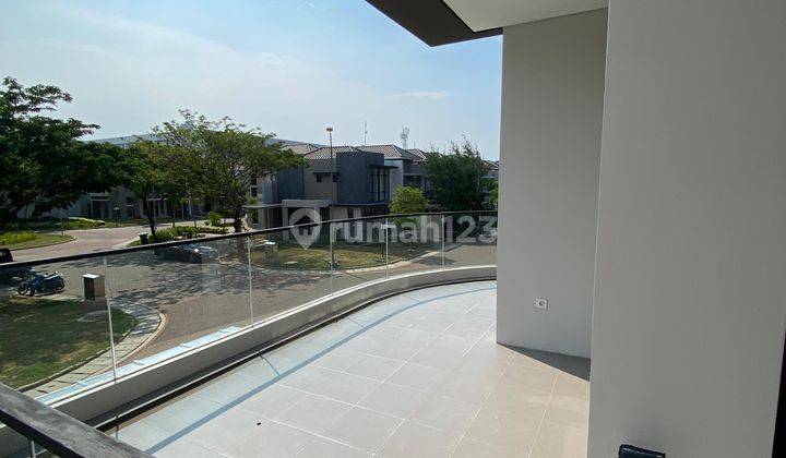 Disewakan Rumah Bagus Unfurnished Golf Island, Pik, Jakarta Utara 2