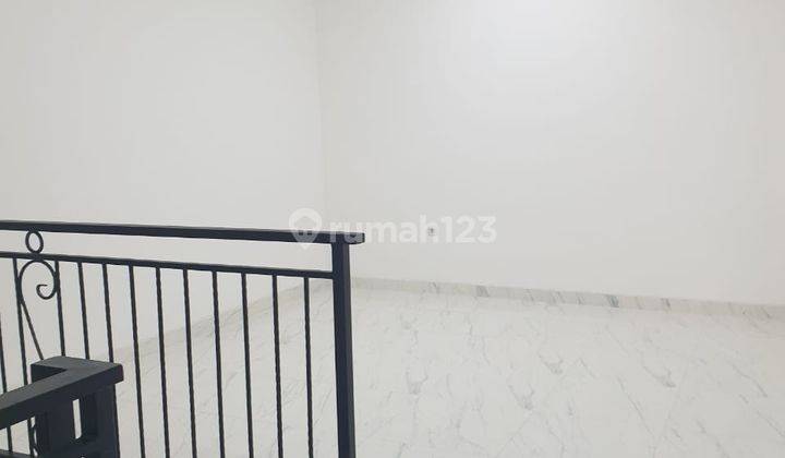 Dijual Rumah Baru Unfurnished Shm, Muara Karang, Jakarta Utara 2