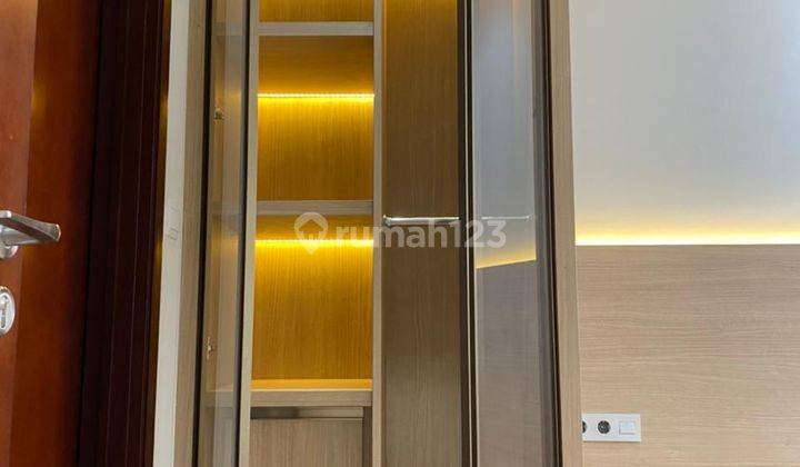 Dijual Apartemen 1 BR Permata Hijau Suites, Kota Jakarta Selatan 2