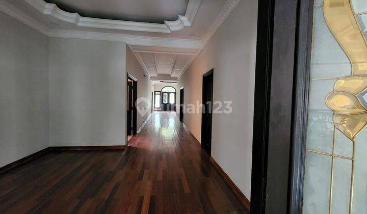 Dijual Rumah Mewah Unfurnished Shm, Menteng, Jakarta Pusat  2