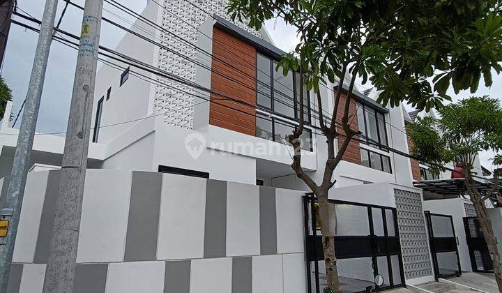 Turun Harga Rumah Hook 2 Lantai Gading Pantai 1