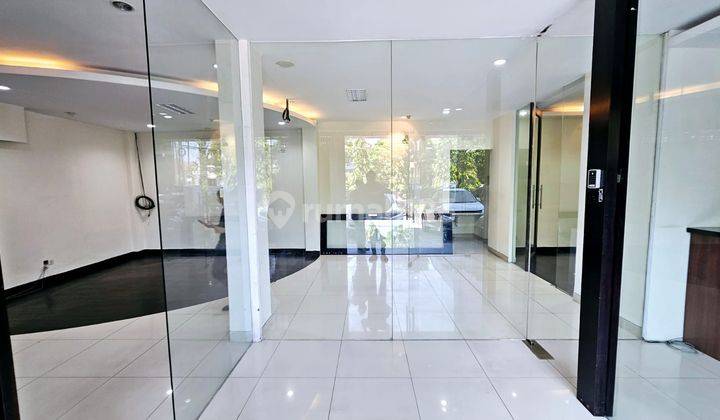 Dijual Gedung Kantor Siap Pakai Ketintang 2