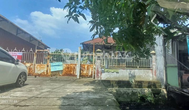 Land for Sale in Gayungan, Strategically Located in the South Surabaya Central Office Area. Land for Sale in Gayungan, Strategically Located in the South Surabaya Central Office Area.