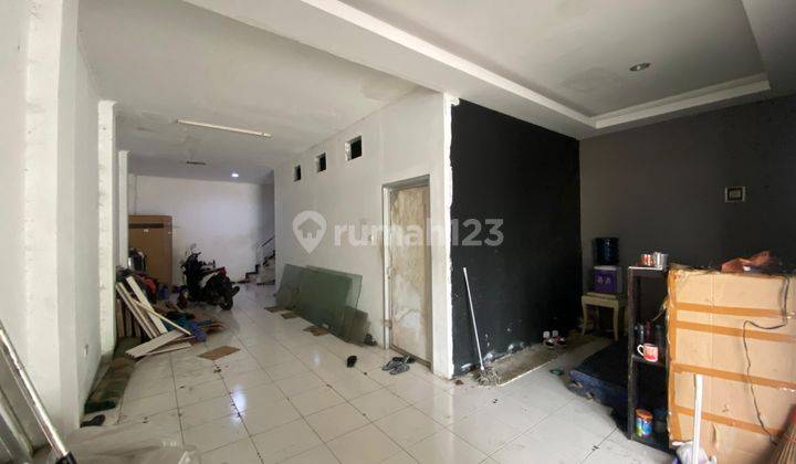 Dijual: Ruko Di Singgasana Pradana 1