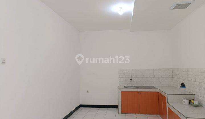 Disewakan: Rumah Di T K I 1 Taman Kopo Indah Bandung 2