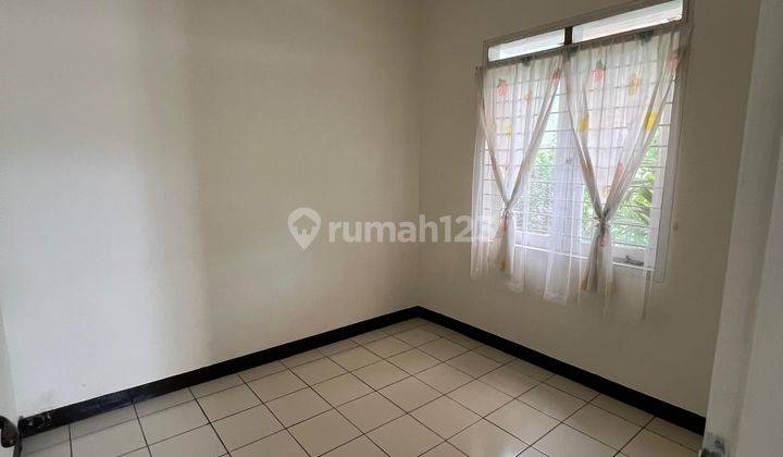 Disewakan: Rumah Di K B P Kota Baru Parahyangan 2