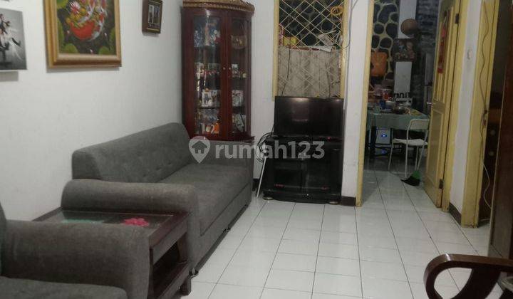 Dijual: Rumah 2 Lantai Di Setiabudhi Regency 2