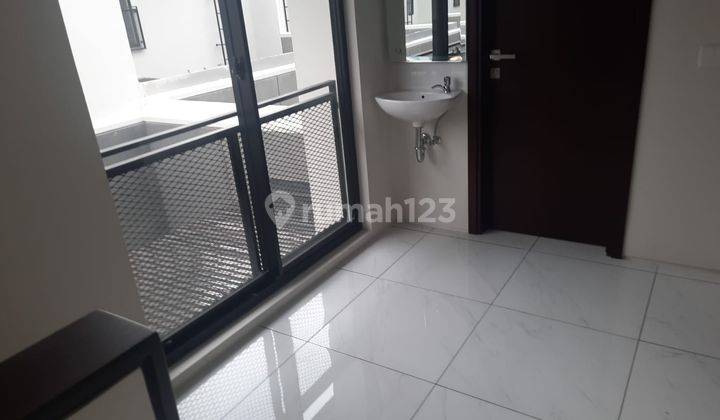 Di Jual Rumah Di Kota Baru Parahyangan 2