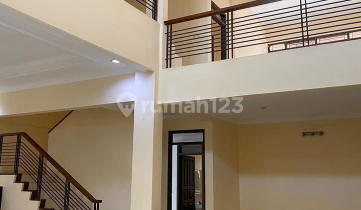 Di Jual Rumah Di Kawasan Elite Setra Setraan