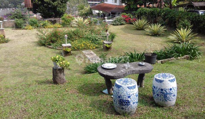 Disewakan : Villa Harian Di Dago Lembang 1