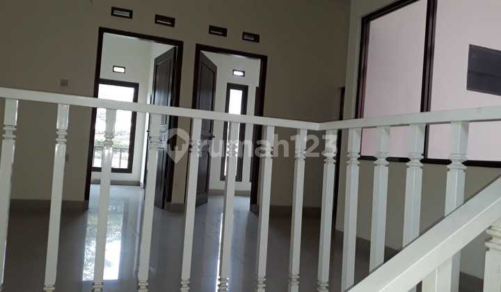 For Sale: House In Sariwangi