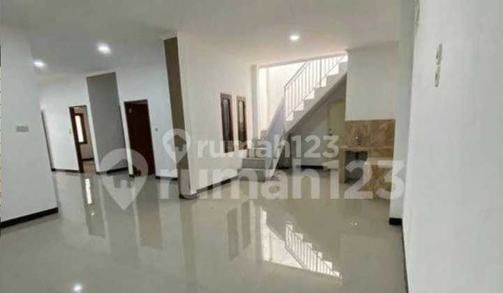 Dijual: Rumah Di T K I 3 1