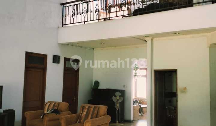Dijual: Rumah di Jl Munggang Jakarta Timur
