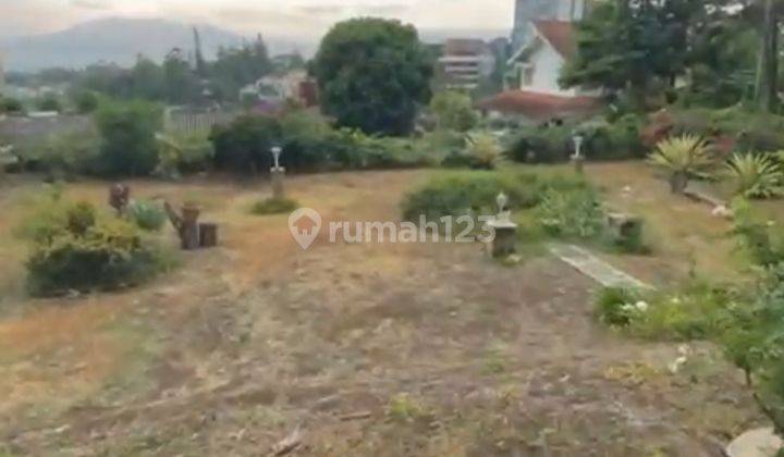 Disewakan : Villa Harian Di Dago Lembang 2