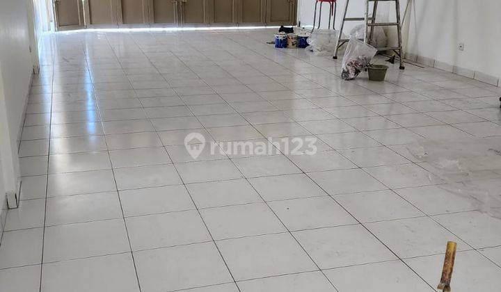 Dijual : Ruko 3,5 Lantai Di Mekarwangi 1