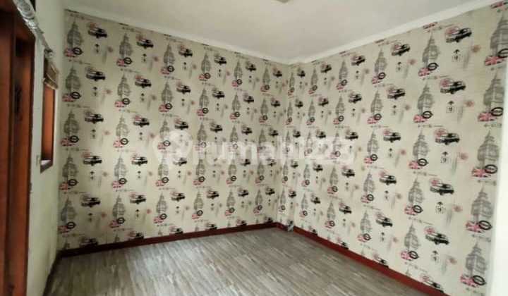 Disewakan: Rumah 2lt Di Komplek Mekarwangi Bandung. 2