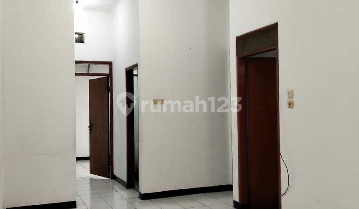 For Rent: House in Taman Holis Indah 1 2