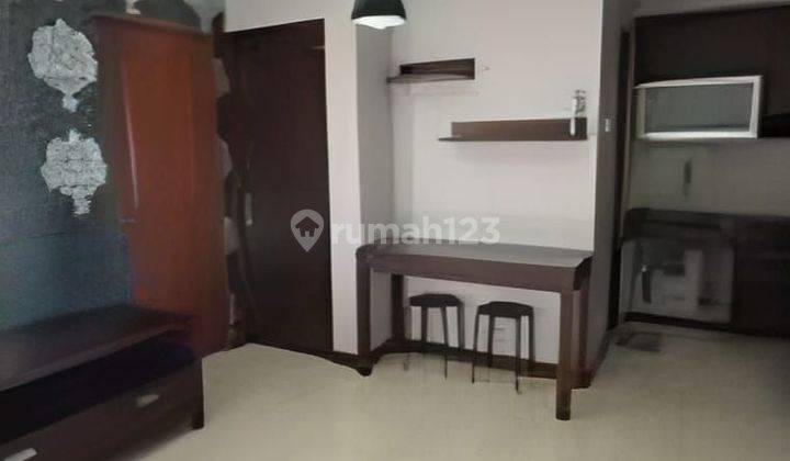 Disewakan: 2br Di Majesty Apartement 1