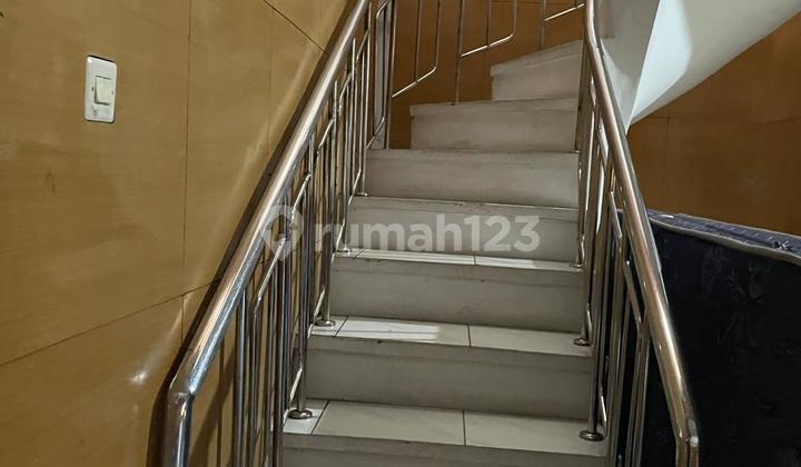 Dijual : Rumah 2,5 Lantai di Taman Cibaduyut Indah 2