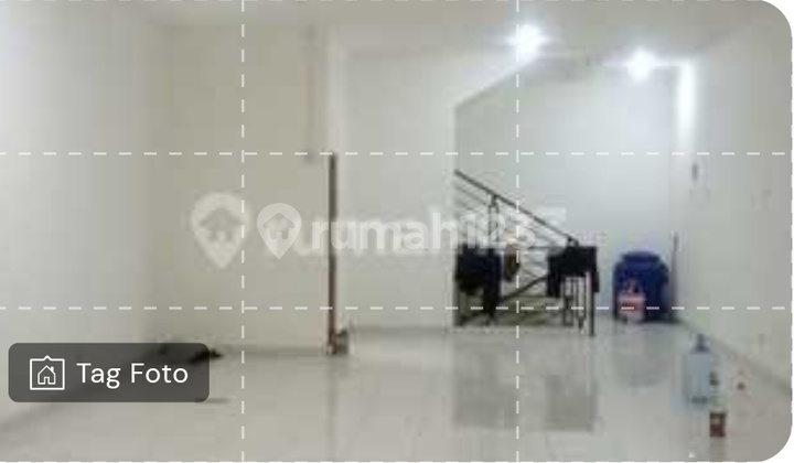 For Sale: 3-Story Shophouse in Terusan Buah Batu Area, Bandung 1