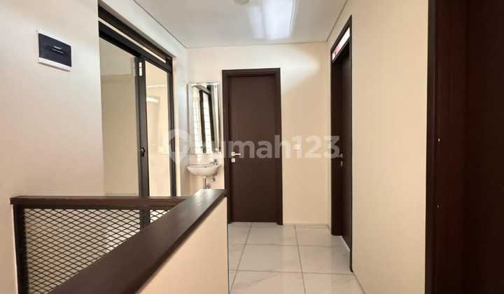 Dijual: Rumah Di K B P Ful Renov 