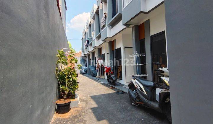 Rumah Minimalis Modern 2 Lantai Akses Dekat Stasiun Rajawali 1