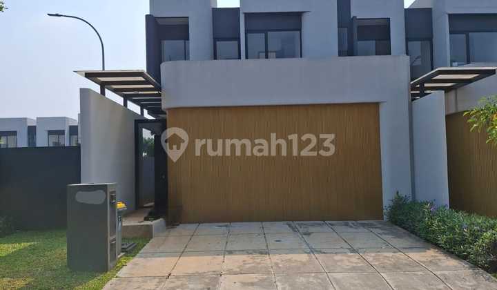Rumah Sewa Posisi Hook Shila Sawangan
