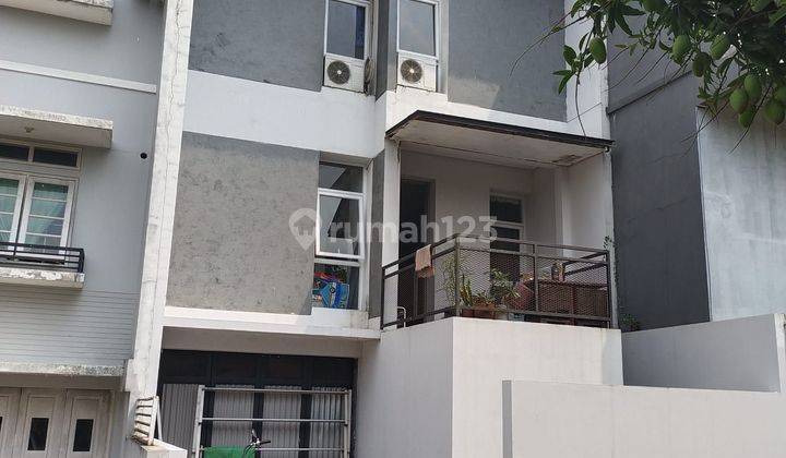 Rumah Cinere Dalam Komplek Dekat South City 1