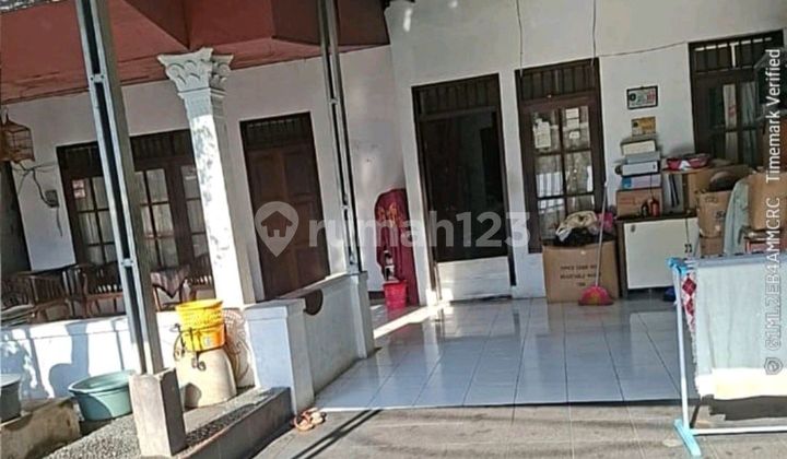 House for Sale in Tomang, West Jakarta