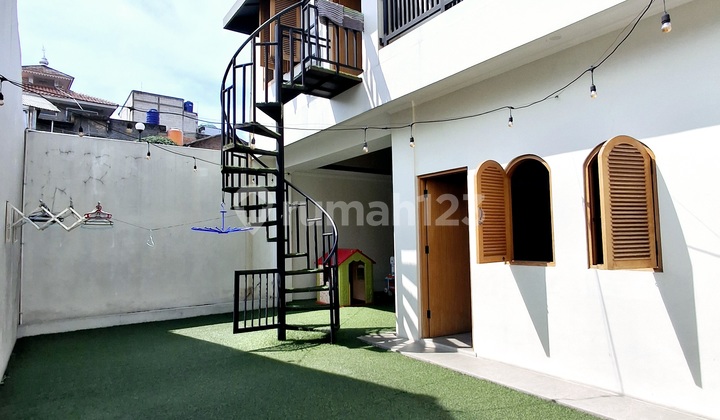 Dijual Murah Rumah Jagakarsa Posisi Hook